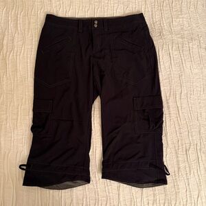 Athleta Black Cargo Capri pants